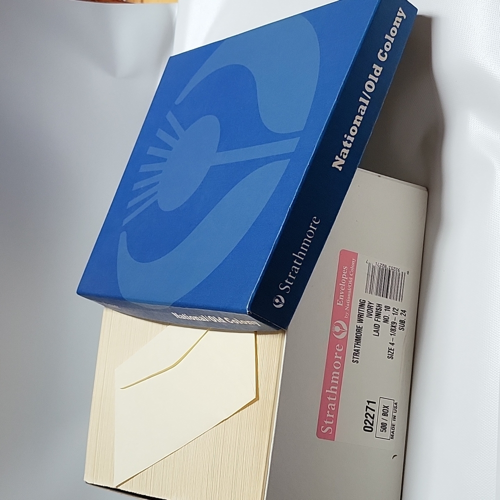Stratmore Writing Ivory Laid Finish No. 10 Envelopes